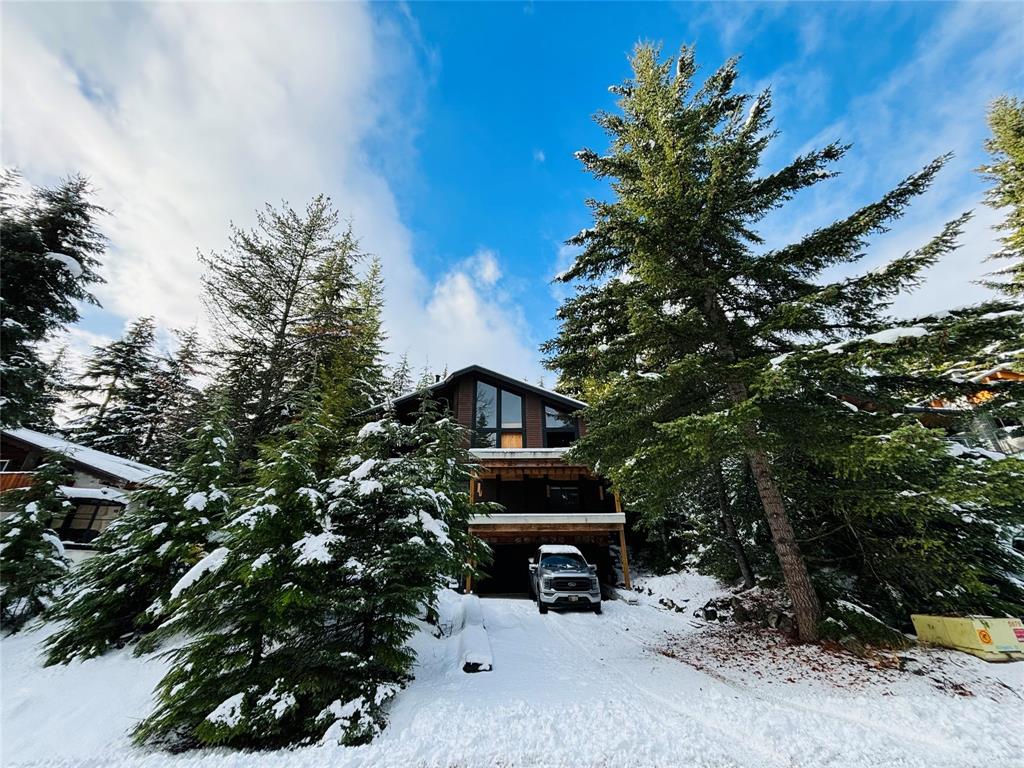 6144  Eagle Drive, Whistler Cay Heights