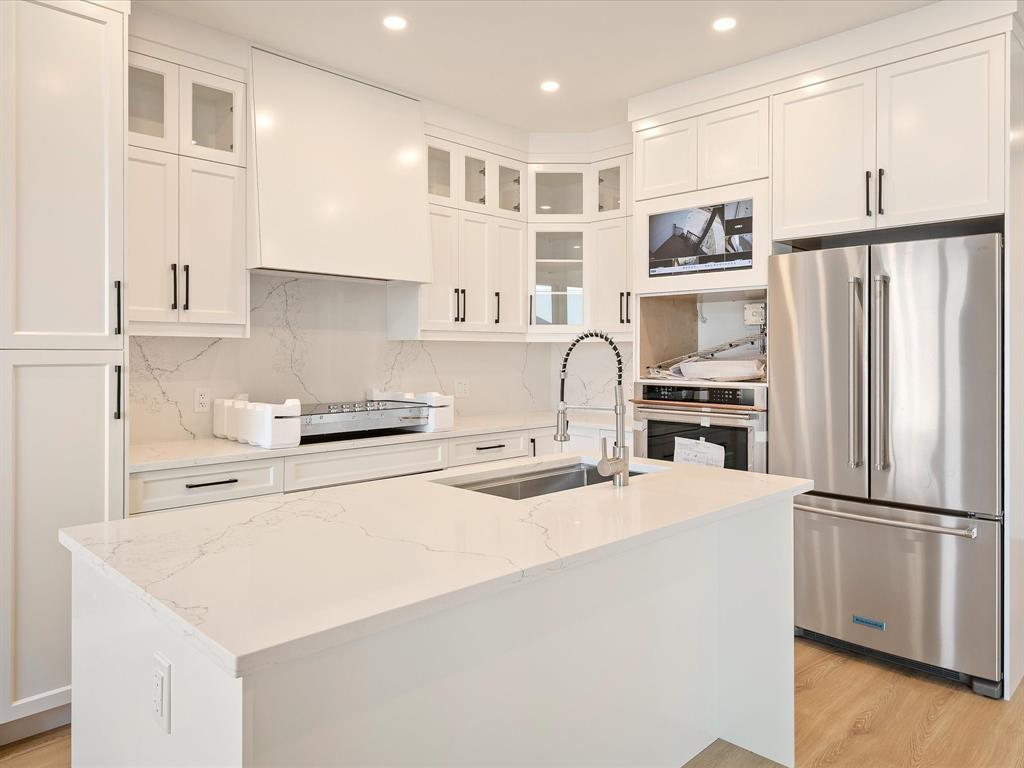 1005  Phare Crescent, Pemberton