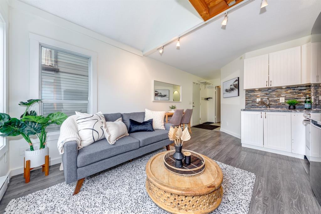 1 2158 Sarajevo Drive 1, Whistler 1 2158 Sarajevo Drive, Whistler Creek