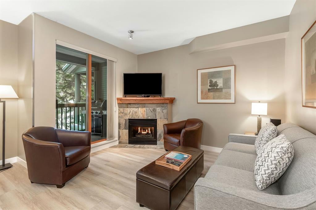 52 4355  Northlands Week 9 Boulevard, Village