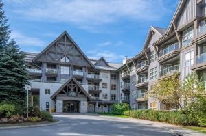 126 4800  Spearhead Drive, Whistler