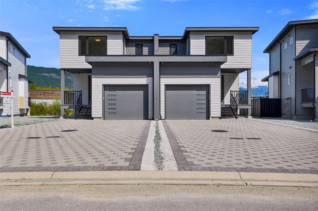 1005  Phare Crescent, Pemberton