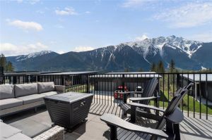 41 4000  Sunstone Way, Pemberton