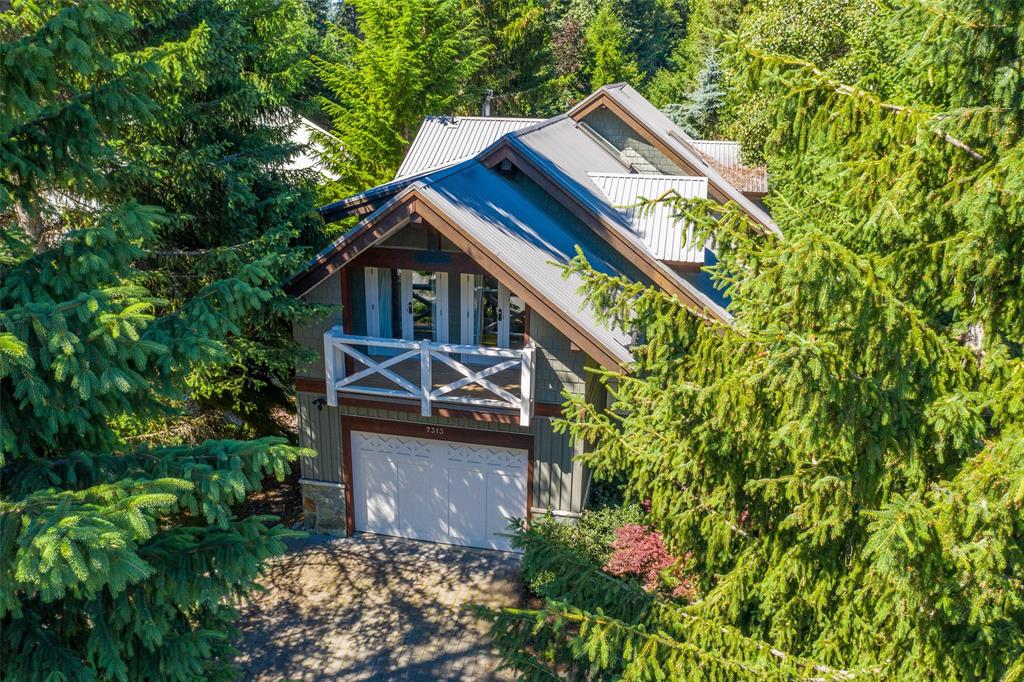 7313  Fitzsimmons Road South, White Gold