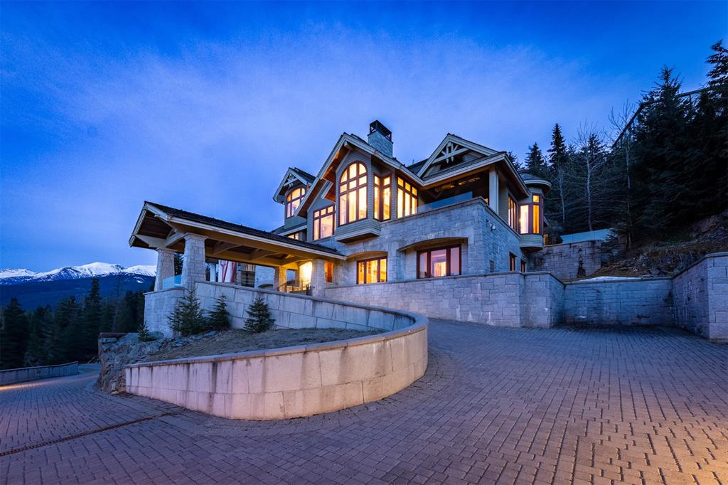 3833  Sunridge Drive, Brio