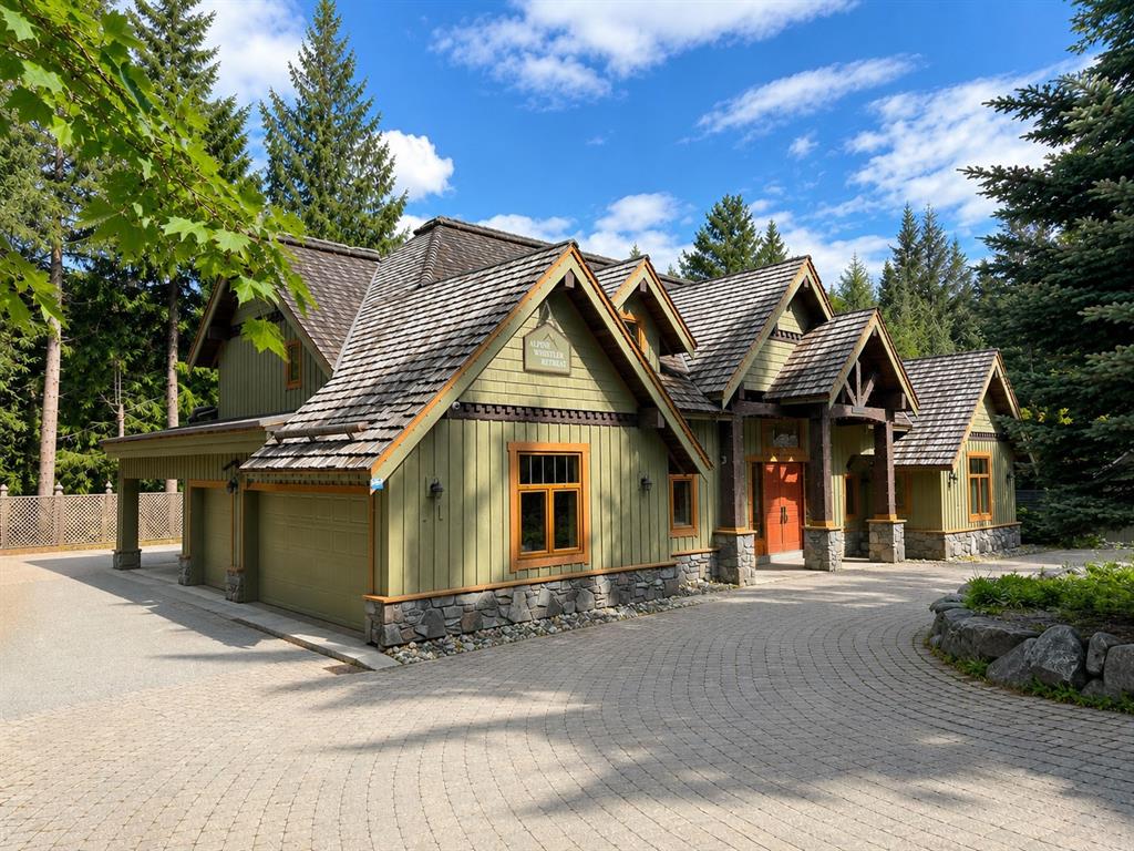 3012 Alpine Crescent, Whistler 3012 Alpine Crescent, Alta Vista