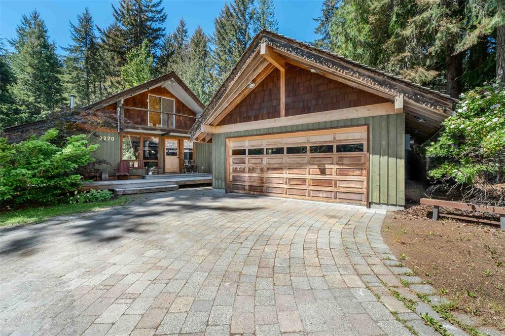 9270  Pinetree Lane, Emerald Estates