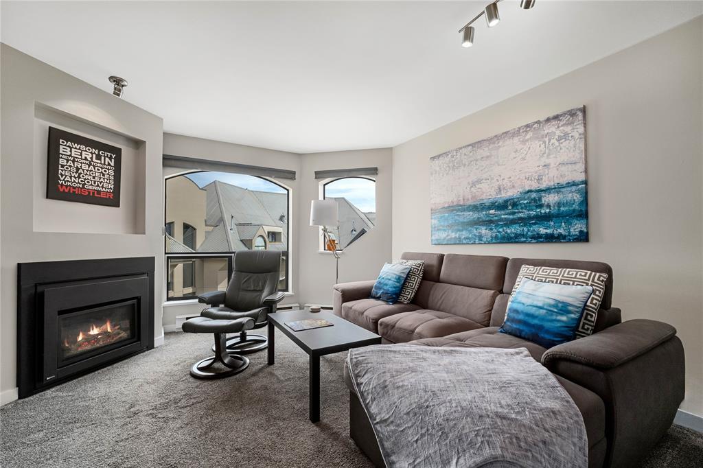 613 4809  Spearhead Drive, Benchlands