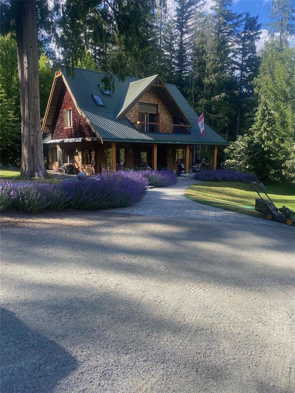 3  Walkerville Road, Mt. Currie