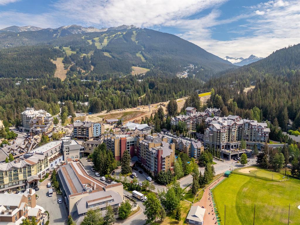 366/368 4050 Whistler Way 366/368, Whistler 366/368 4050 Whistler Way, Village