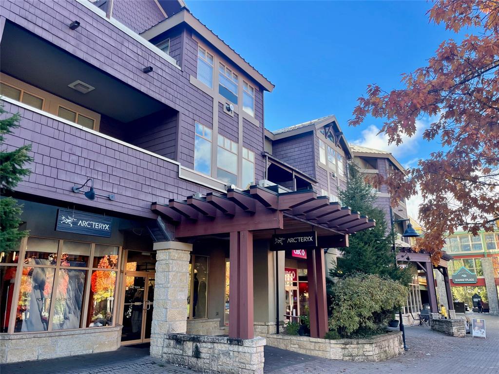 204 4338  Main Street, Village